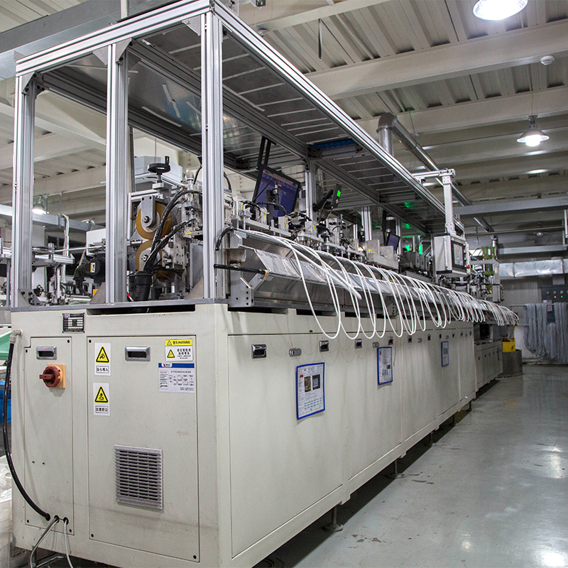 Linea di produzione automatica a tre prese standard europeo